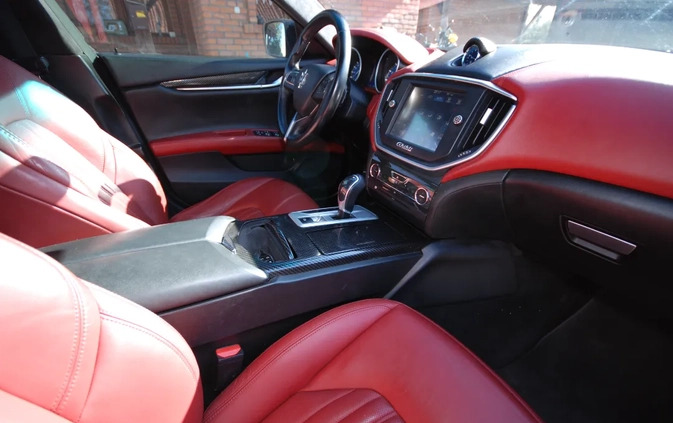 Maserati Ghibli cena 115497 przebieg: 78000, rok produkcji 2015 z Tarnogród małe 781